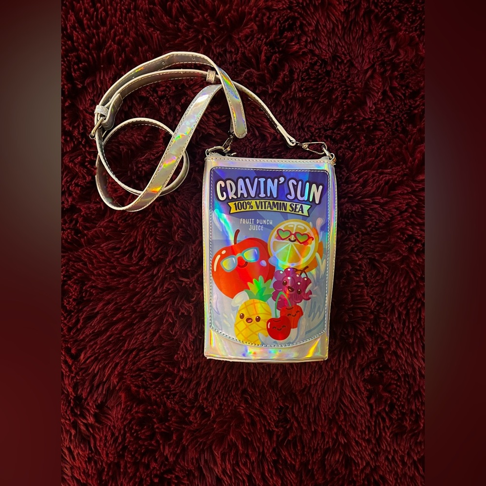 Cute & Funky Capri Sun, Crossbody bag